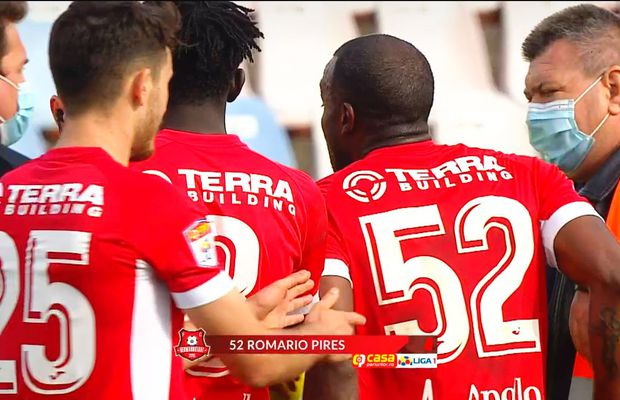 Scandal de rasism după Chindia - Hermanstadt: „Ce faci aşa, ca un maimuţoi?” » Ce scrie în raport + Reacția lui Romario Pires