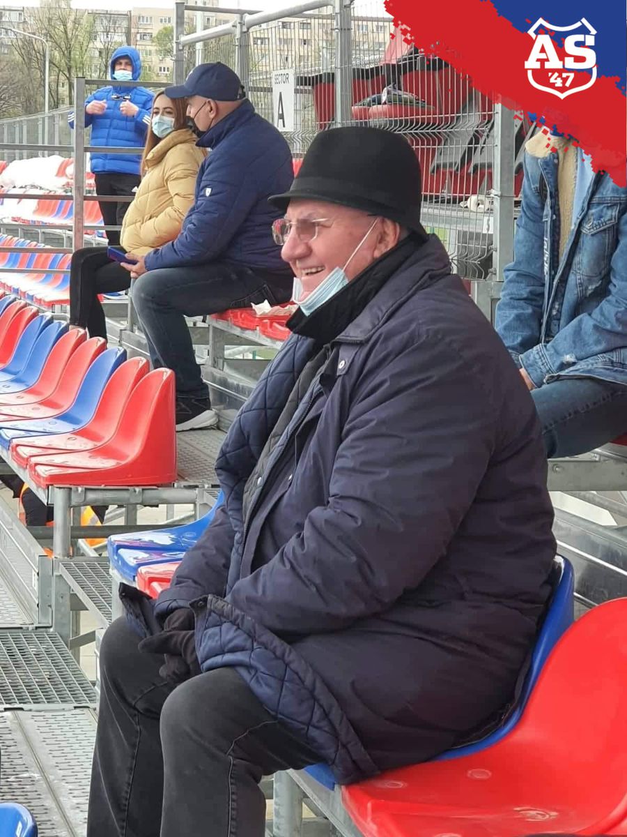 CSA Steaua, victorie în ultimele 10 minute cu Rapid 2 » Fanii steliști, iritați de cum a apărut Dragomir la meci: „Legile sunt doar pentru fraieri?”