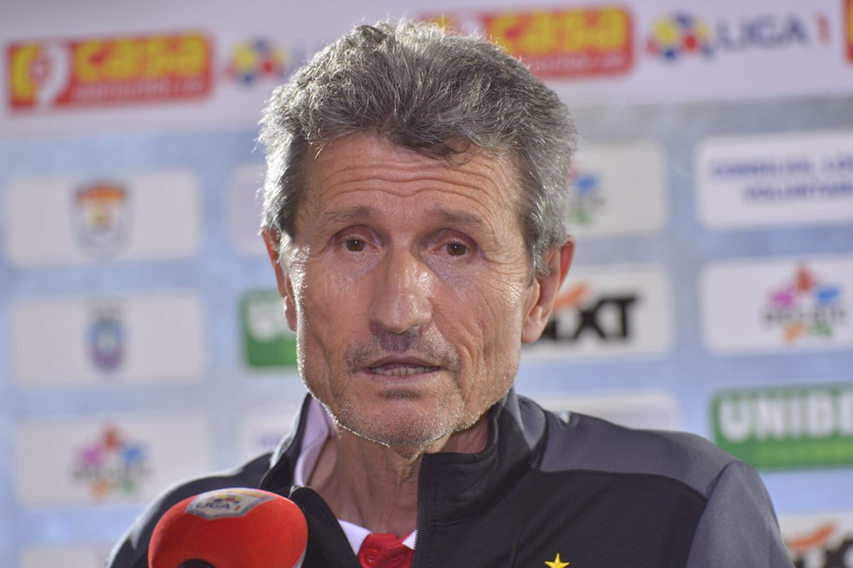 Mulțescu, întrebat despre numirea lui Uhrin: „O să vă recit un pasaj dintr-o poezie”