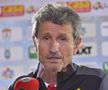 Gigi Mulțescu, 69 de ani, fostul antrenor al lui Dinamo, are încredere că Dusan Uhrin (53), înlocuitorul său, îi va salva pe „câini” de la retrogradare.