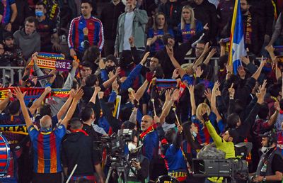 Fanii Bacelonei nu trec peste umilința din tribune cu Frankfurt » Protestul pregătit la meciul cu Cadiz