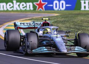 Un fost campion mondial e convins: „Hamilton se va gândi să plece de la Mercedes”