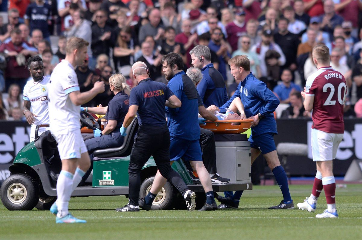 Westwood, accidentare groaznică în West Ham - Burnley / FOTO: imago