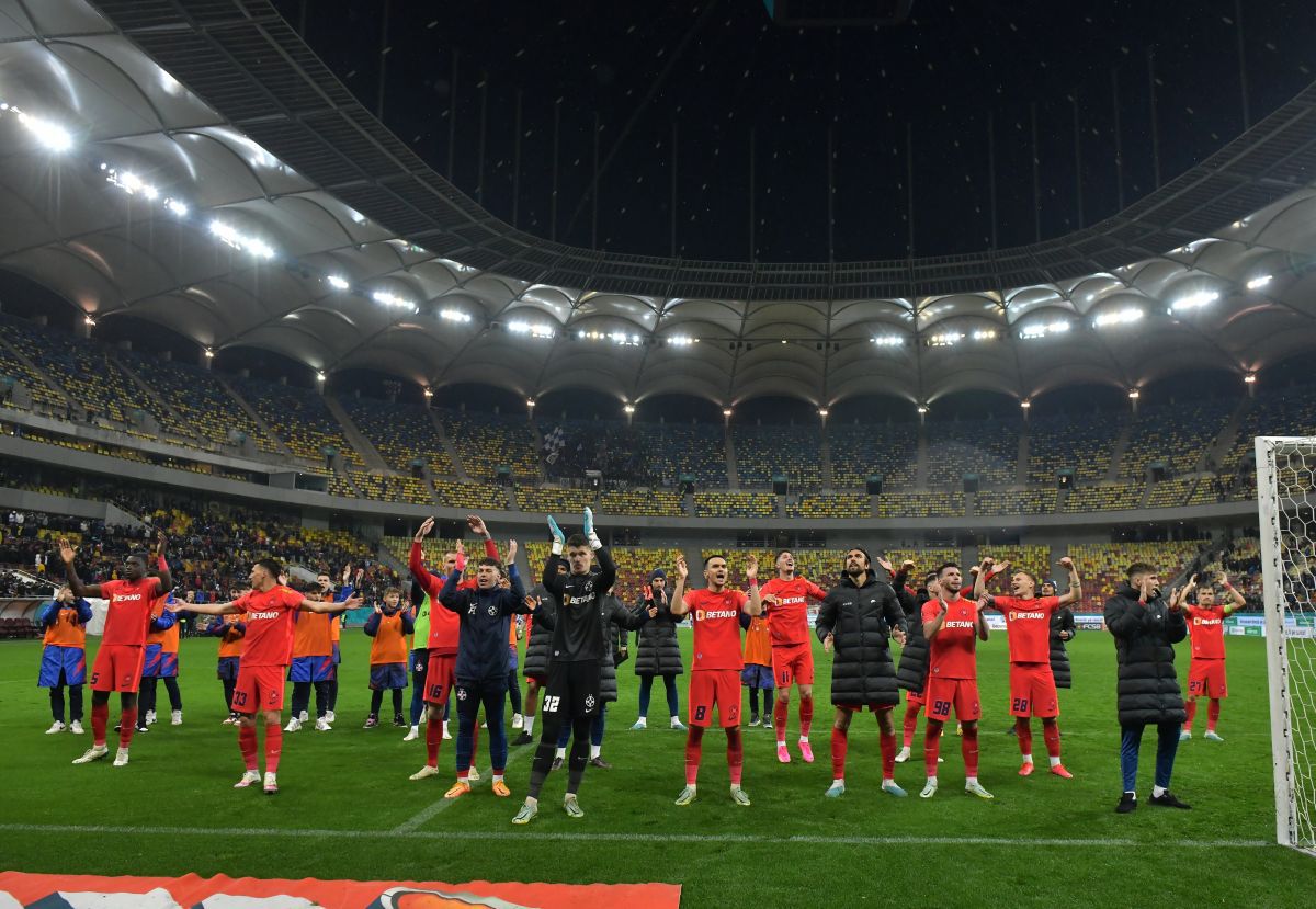 Alibec, în continuare în grațiile fanilor lui FCSB » Ce a făcut atacantul Farului la finalul partidei de pe Arena Națională