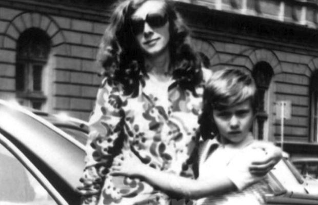 MM Stoica, spuma de ras și liliacul » Managerul FCSB, amintiri fabuloase din tinerețea „alb-negru”: „Asta chiar că e bombă!”