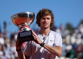 Antrenorul lui Andrey Rublev e uimit: „Face lucruri pe care rareori le-am văzut în viața mea”