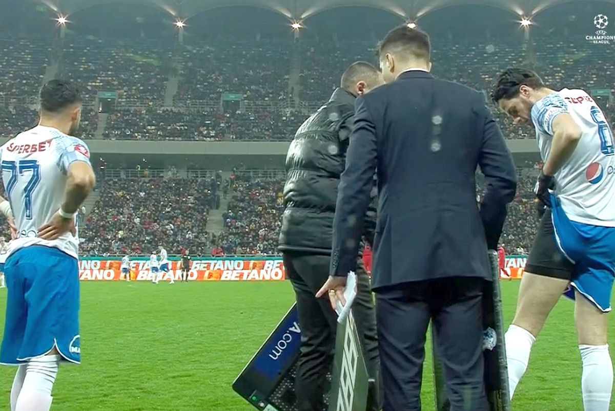 À la Gigi Becali: Hagi a făcut TREI schimbări la pauză în FCSB - Farul!