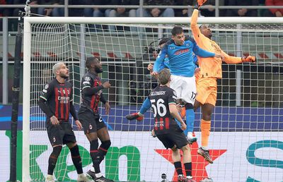 A început războiul! Ultrașii lui Napoli, atac oribil la adresa unui jucător al Milanului, înaintea returului din Liga Campionilor