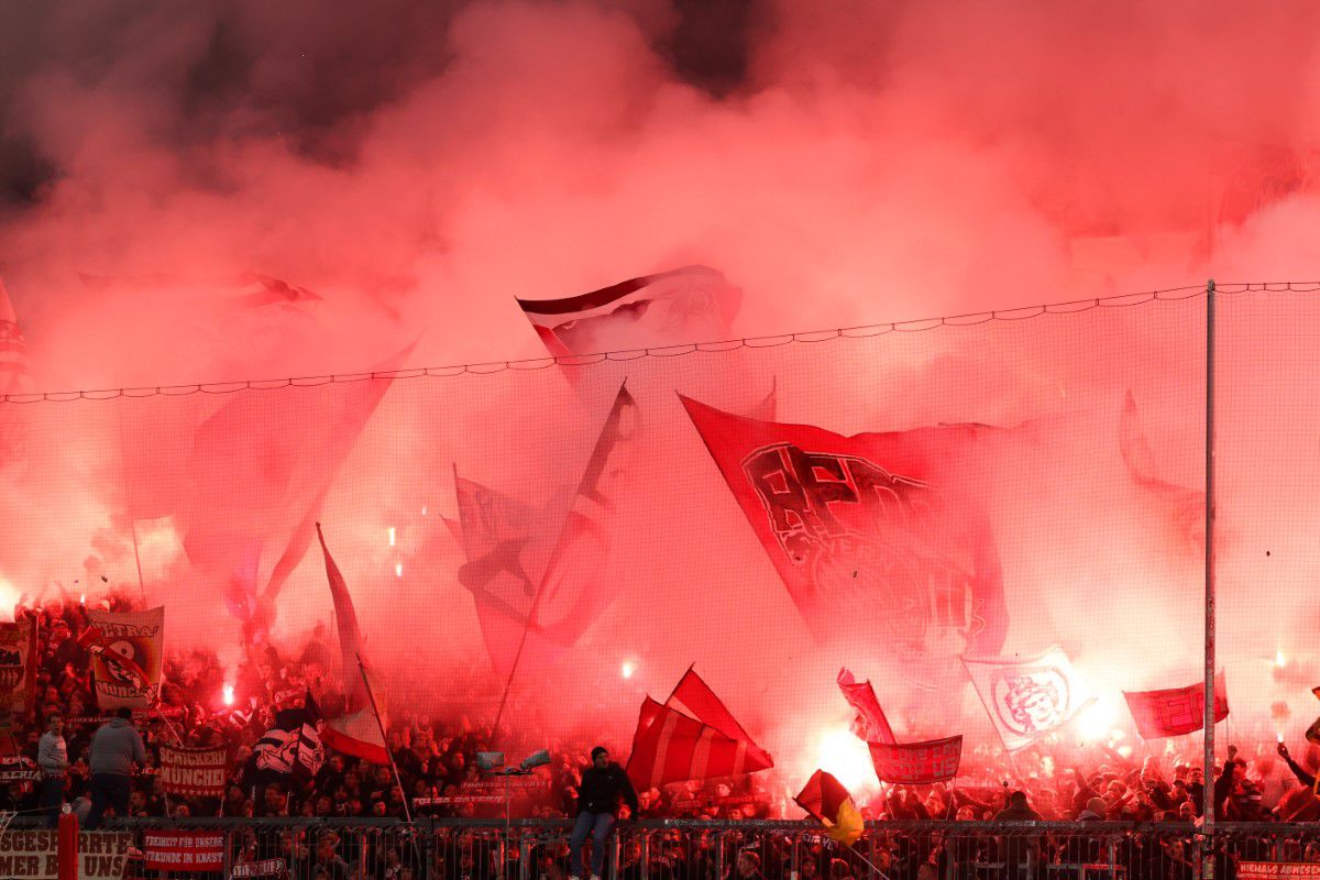 „Ieși de pe stadionul nostru!” » Protest incendiar în Liga Campionilor: „Vă mulgeți suporterii ca pe vaci”