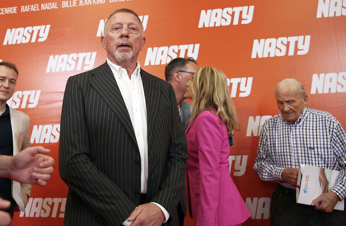 Toți ochii pe Boris Becker » Neamțul, principala atracție la București + S-a pozat cu Nadia și a ținut un discurs special: „Nici el nu știa ce urmează să facă”