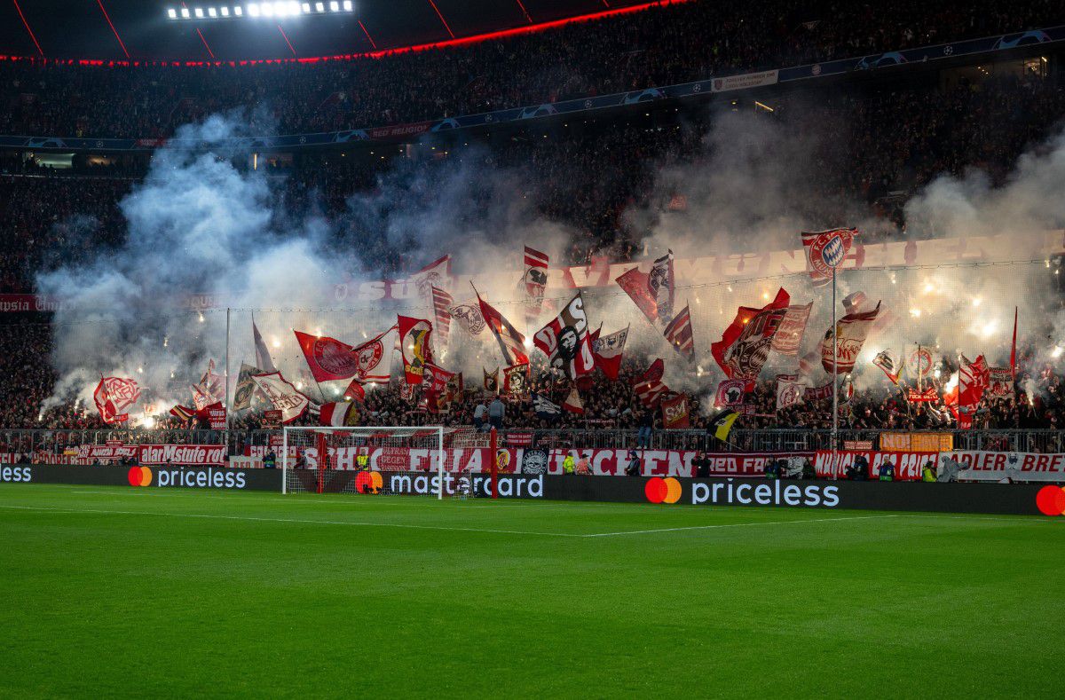 „Ieși de pe stadionul nostru!” » Protest incendiar în Liga Campionilor: „Vă mulgeți suporterii ca pe vaci”