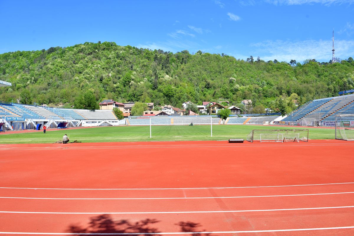 În urmă cu 5 ani, primarul promitea aici un stadion ultramodern » Cum arată azi arena de 12.000 de locuri din provincie: imaginile surprinse de GSP