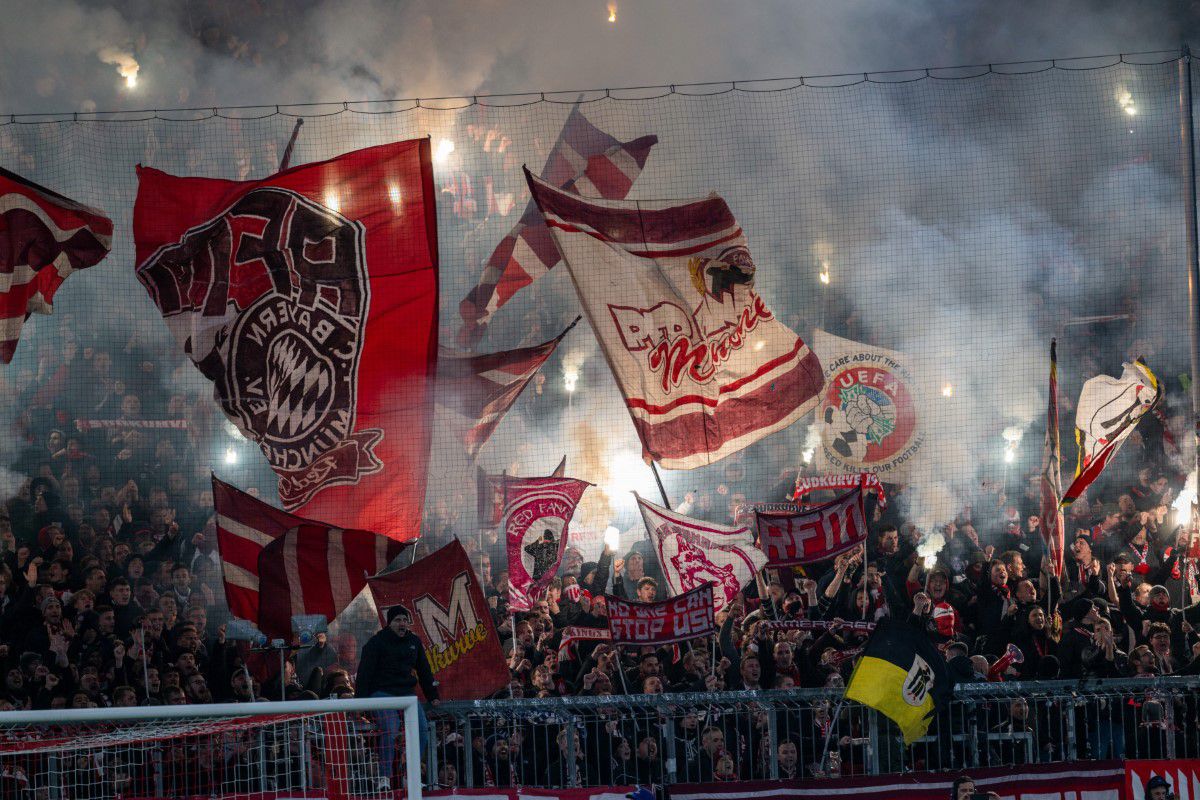 „Ieși de pe stadionul nostru!” » Protest incendiar în Liga Campionilor: „Vă mulgeți suporterii ca pe vaci”