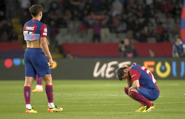 Ruptură în vestiarul Barcelonei » Titularul lui Xavi l-a făcut praf pe Araujo în fața camerelor TV!