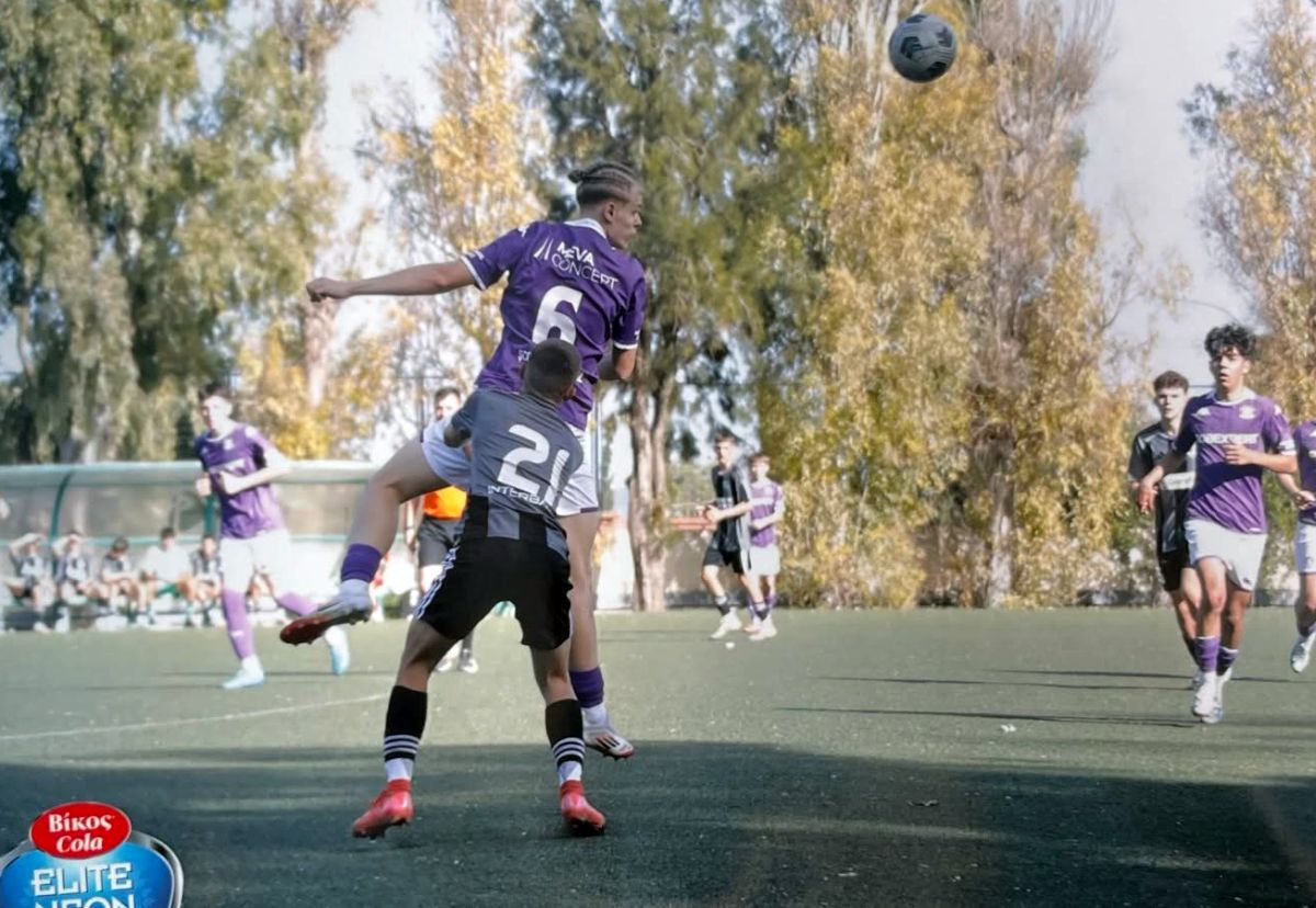 Zeci de mii de kilometri, tot atâtea sacrificii » Fascinanta poveste a dinamovistului recrutat din cealaltă parte a țării. Naveta Lupeni - București pentru un vis: „N-am ținut cont de nimic!” + Confesiuni emoționante ale mamei fotbalistului