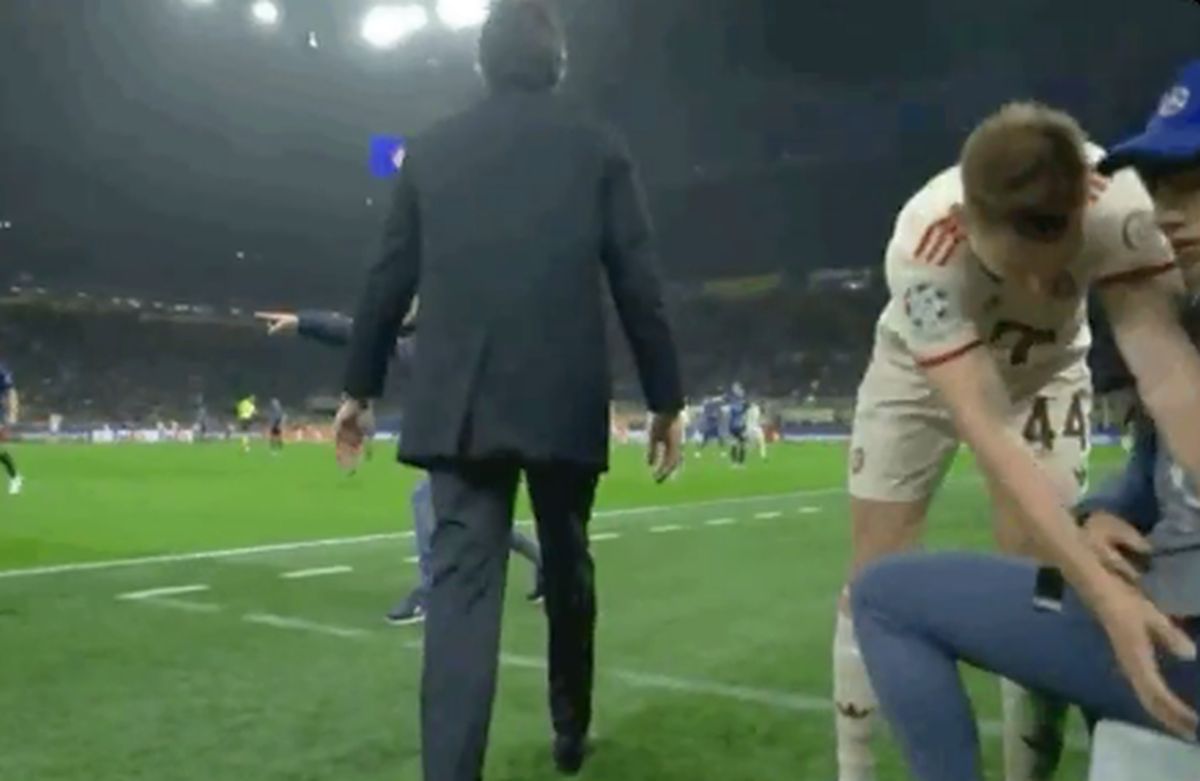 S-a scuzat public pentru gestul deplasat făcut în Inter - Bayern: „O prostie din partea mea!”