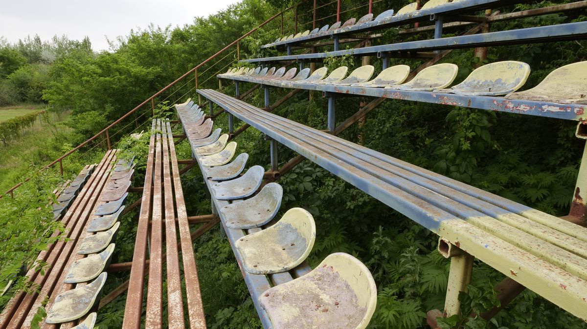 Baze sportive Bucuresti distruse