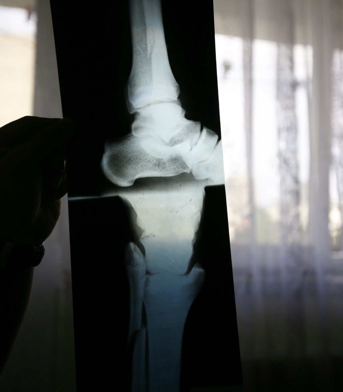 Destin frânt » Alex Pițurcă l-a accidentat grav, apoi a dispărut definitiv din Liga 1! GSP a reconstituit cazul, după 17 ani: trebuia să fie la națională, a urmat anonimatul!