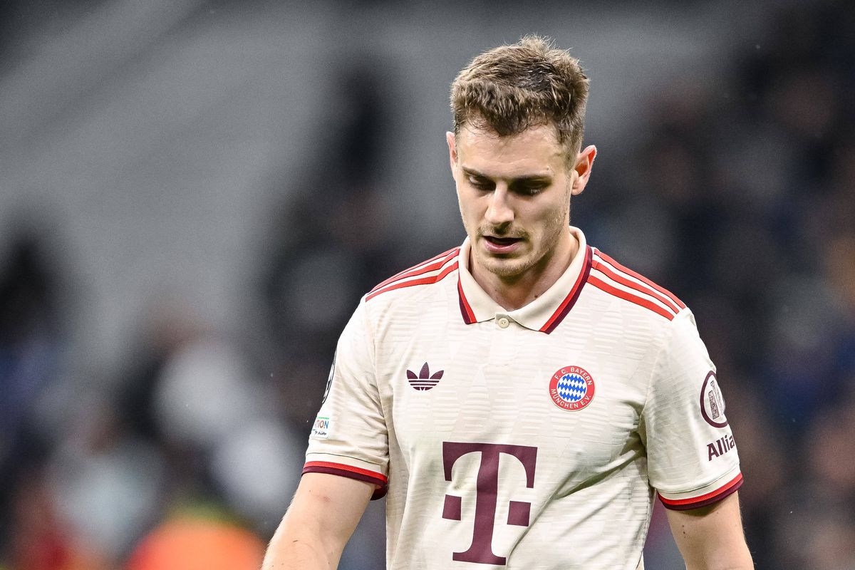 S-a scuzat public pentru gestul deplasat făcut în Inter - Bayern: „O prostie din partea mea!”