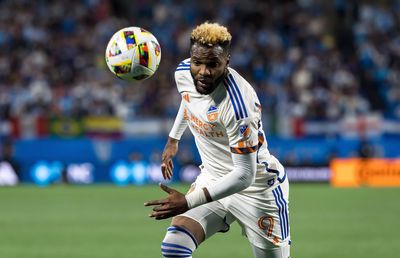 Susține că a fost martor la moartea lui Aaron Boupendza: „M-a lovit cu violență și s-a aruncat! Nu mai era el!”