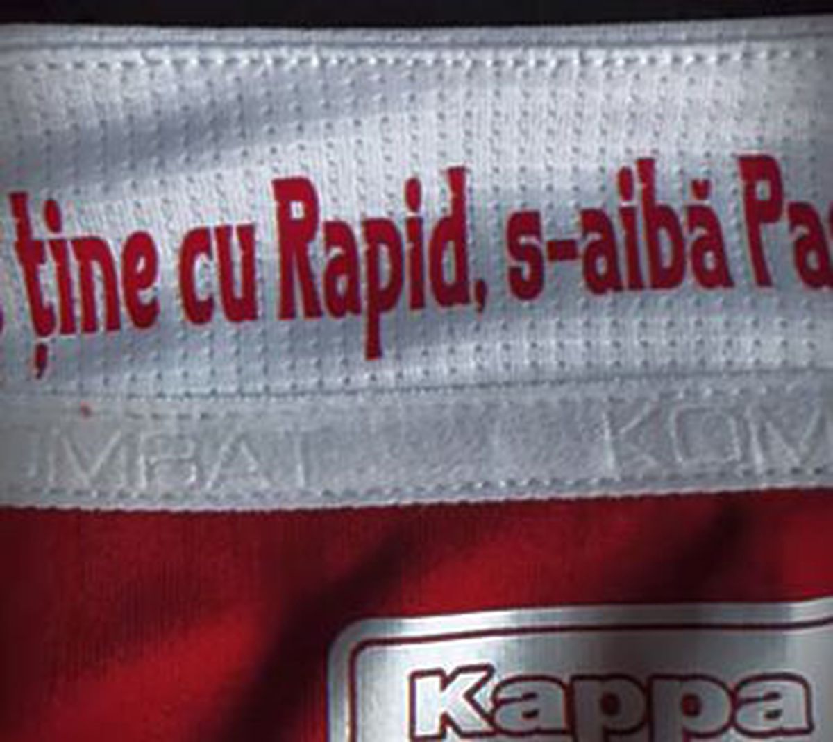 Rapidiștii lovesc din nou: gafă pe tricoul cu care îi ademenesc pe fani la stadion!