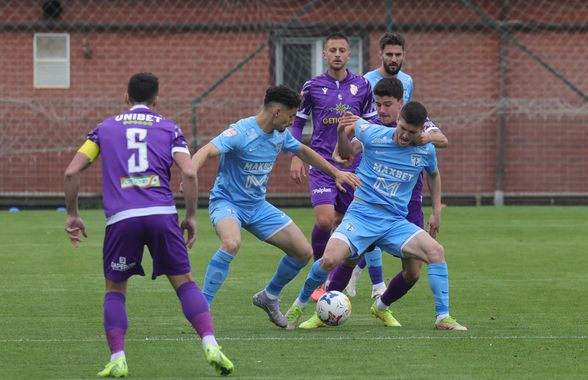 Un nou scandal la FC Voluntari! Jucătorii au refuzat să intre în cantonament, iar Nețoiu a luat foc