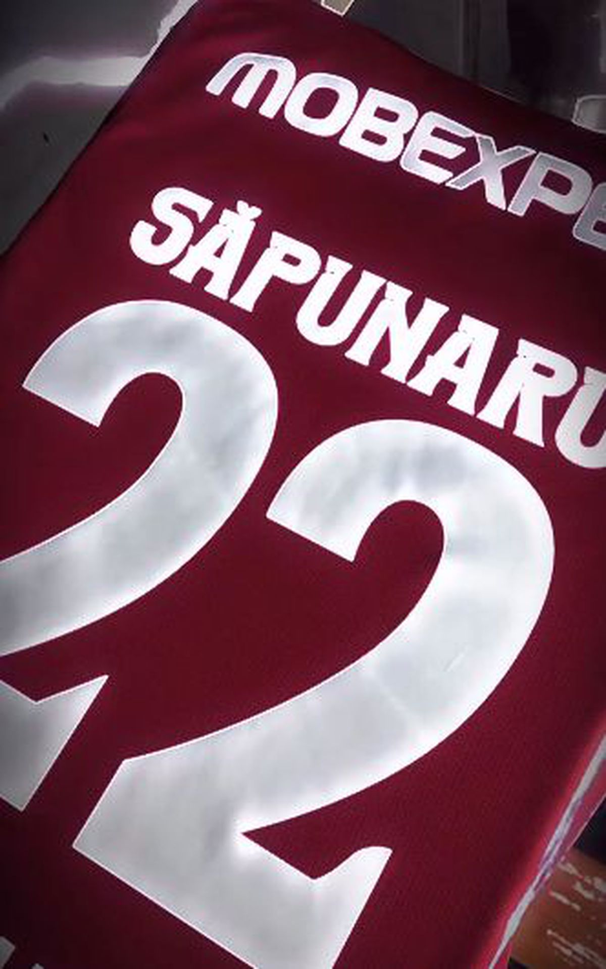 Rapidiștii lovesc din nou: gafă pe tricoul cu care îi ademenesc pe fani la stadion!