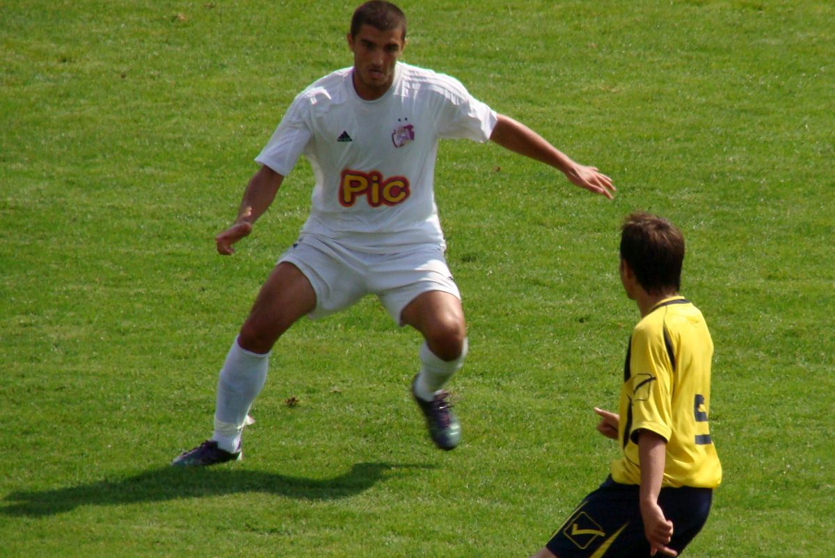 Destin frânt » Alex Pițurcă l-a accidentat grav, apoi a dispărut definitiv din Liga 1! GSP a reconstituit cazul, după 17 ani: trebuia să fie la națională, a urmat anonimatul!