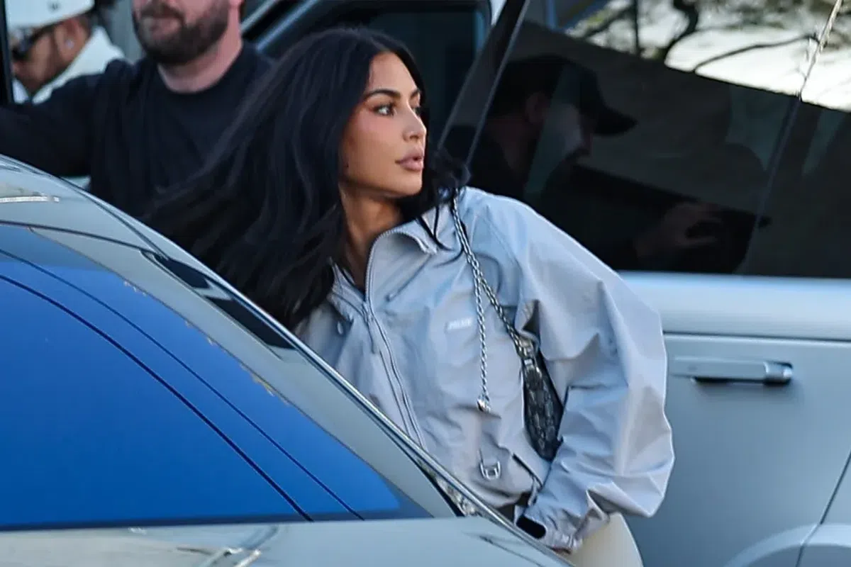 Imaginile care le-au deconspirat planurile » Unde au fost surprinși Kim Kardashian și Lewis Hamilton