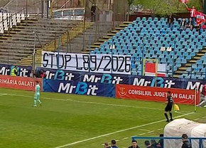 Ambele galerii au protestat la Oțelul - UTA: care a fost motivul