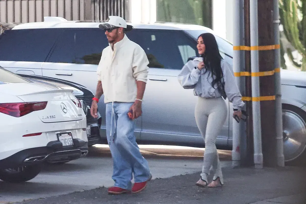 Imaginile care le-au deconspirat planurile » Unde au fost surprinși Kim Kardashian și Lewis Hamilton