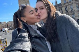 Elizabeth Omoregie, imagine romantică alături de colega de la CSM București