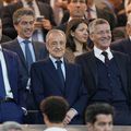 Florentino Perez (în centru) a trăit live dezastrul Realului la Munchen, din tribună / Foto: Imago