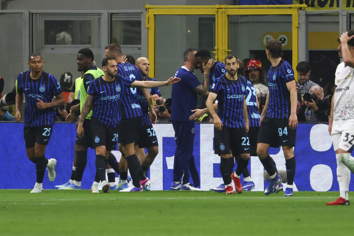 Meme-uri după Inter - Cagliari 3-0