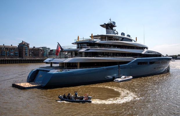 GALERIE FOTO. Iahtul de peste 120 de milioane de euro cu care se laudă patronul lui Tottenham