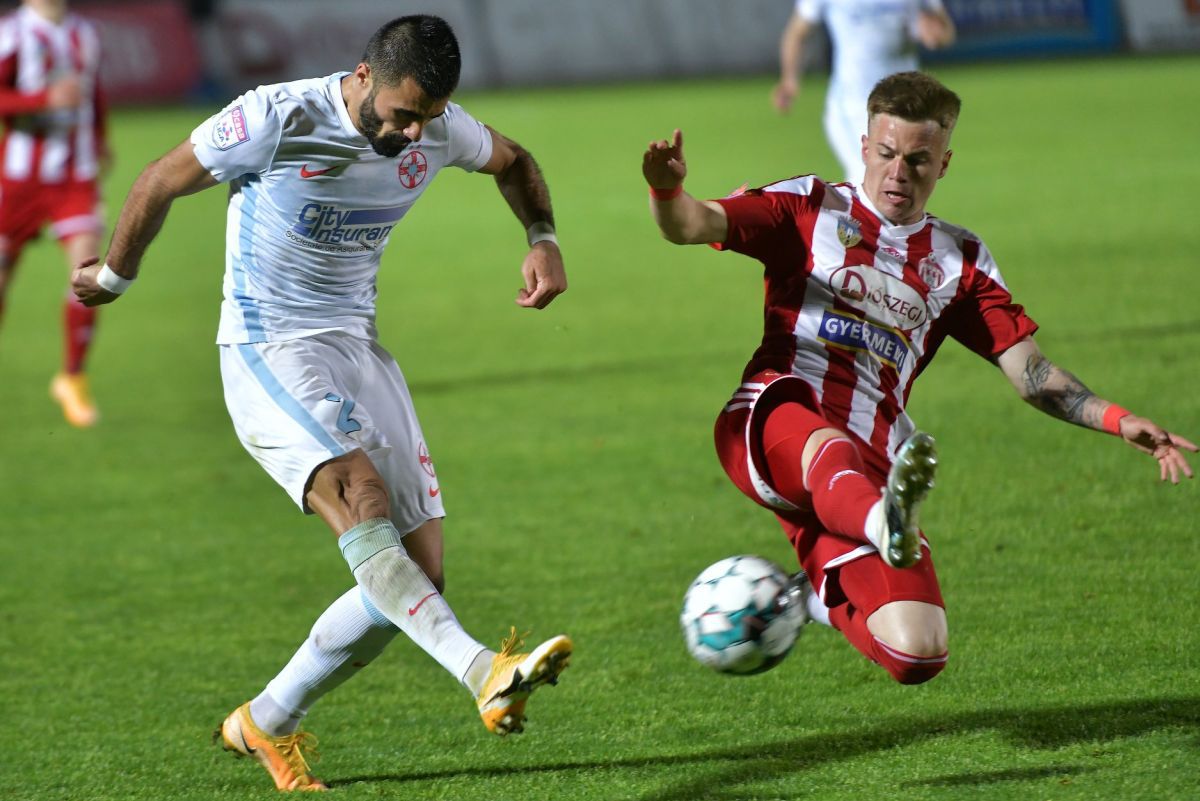 Ioan Ovidiu Sabău a identificat punctul slab de la FCSB: „Nu e primul an când suferă acolo!” + Ce jucător a remarcat: „Are fizic, execuții tehnice”