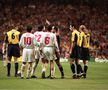 UEFA a postat un video genial cu Hagi din finala câștigată cu Arsenal, acum fix 21 de ani: „Un talent incredibil”