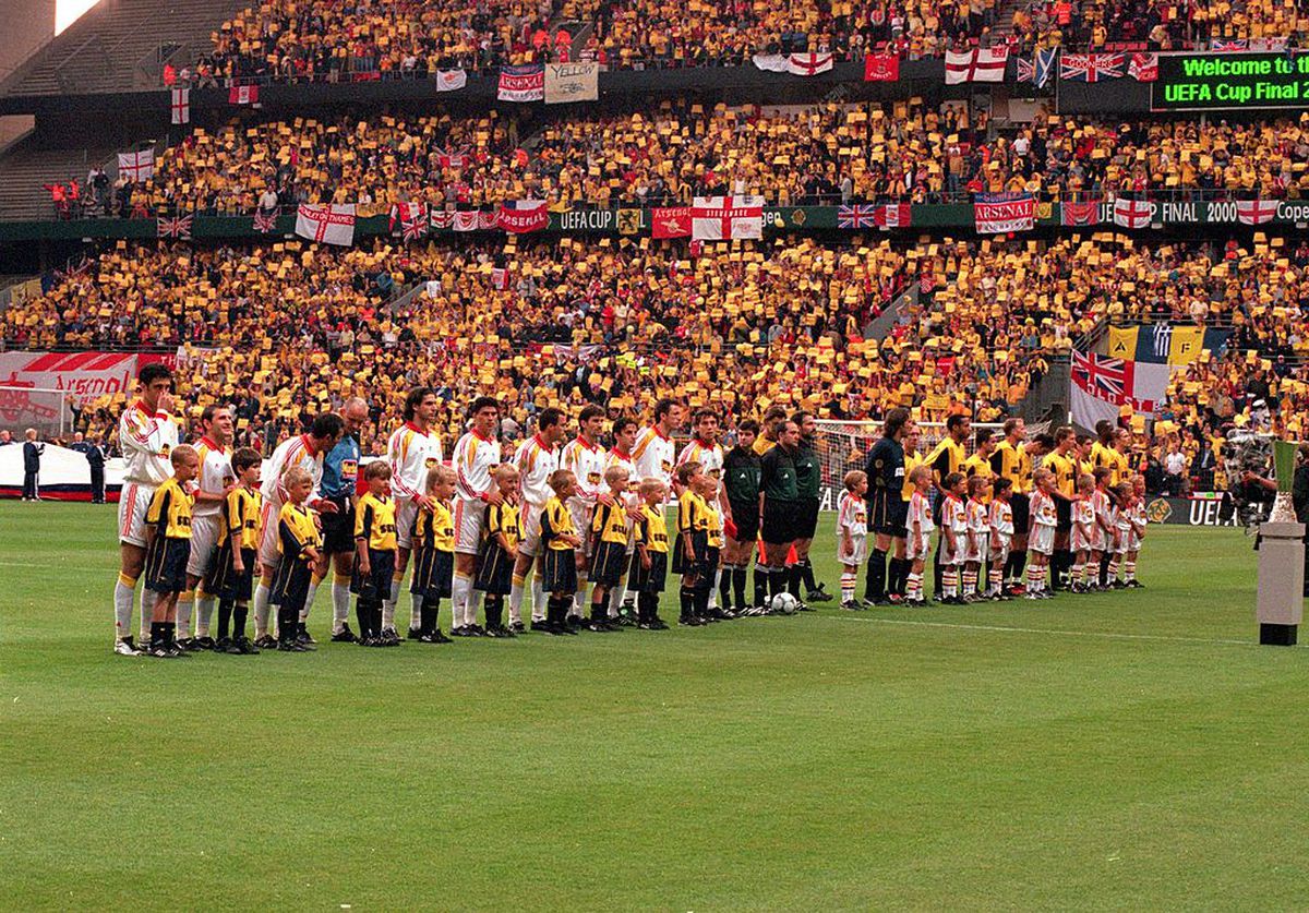 Imagini memorabile » 25 de ani de când „Regele” Hagi semna cu Galatasaray! Turcii au marcat momentul cu un video special