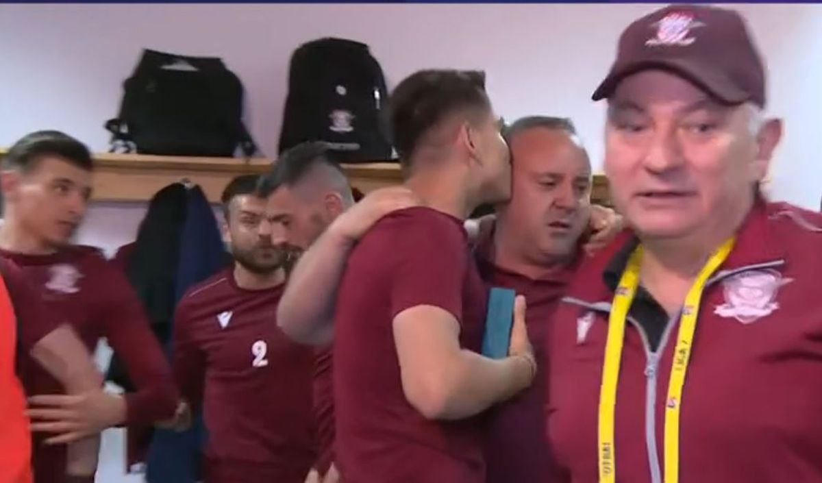 Rapid sărbătorește promovarea în Liga 1! Imagini senzaționale din vestiar, chiar înaintea meciului cu FC U Craiova