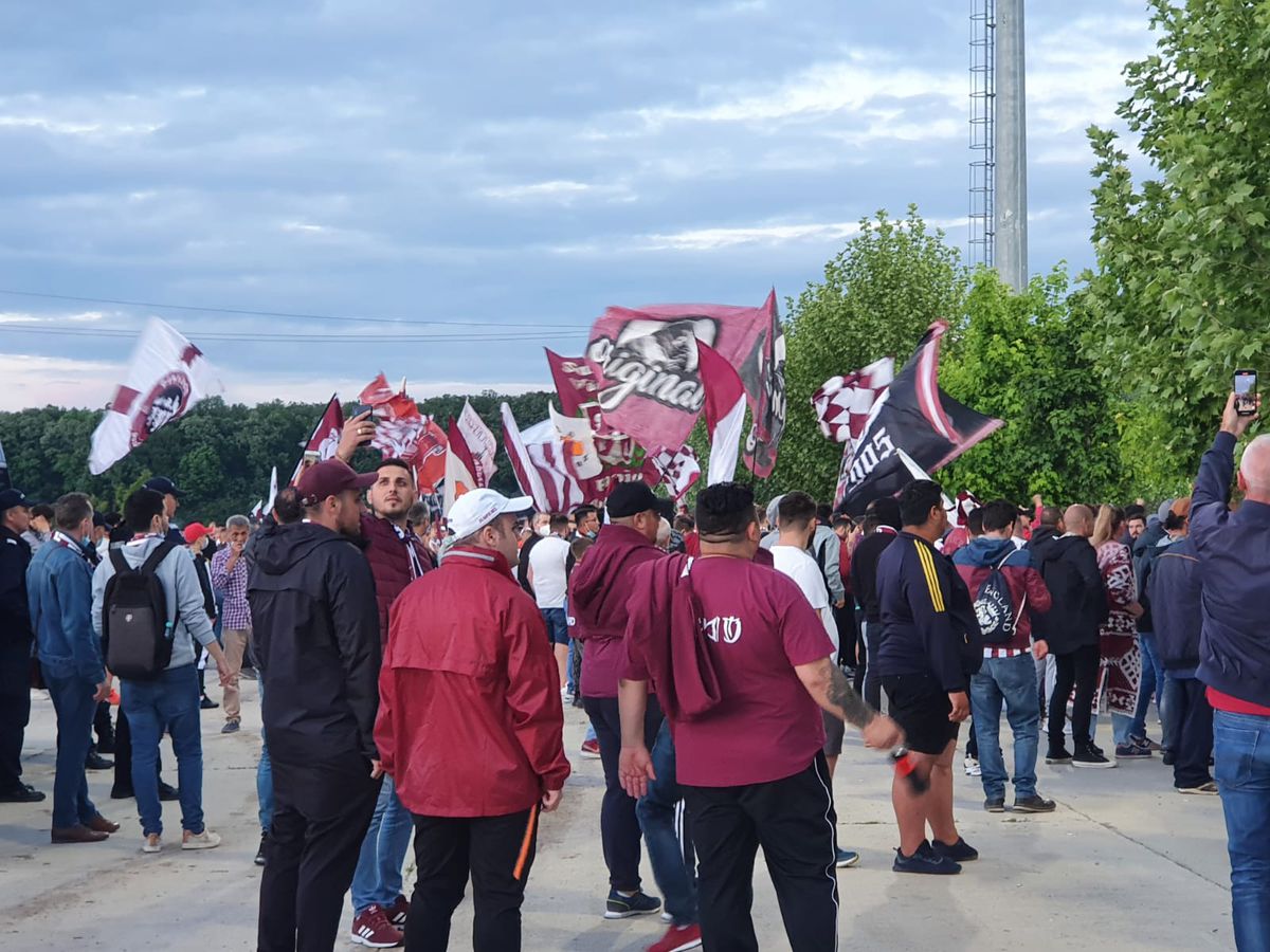 Ionuț Voicu, fotbalistul care a lăsat Liga 1 pentru atmosfera de la Rapid: „Mă retrag fericit și mândru!" + ce urmează în carieră