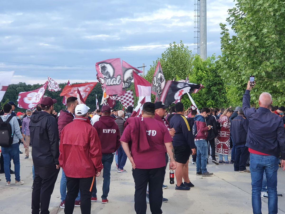 Ionuț Voicu, fotbalistul care a lăsat Liga 1 pentru atmosfera de la Rapid: „Mă retrag fericit și mândru!" + ce urmează în carieră