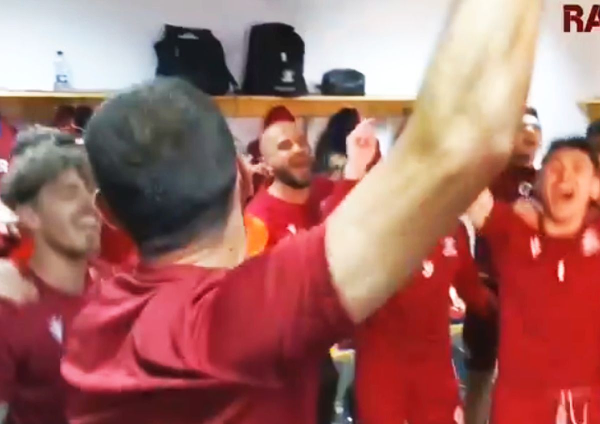 Rapid sărbătorește promovarea în Liga 1! Imagini senzaționale din vestiar, chiar înaintea meciului cu FC U Craiova