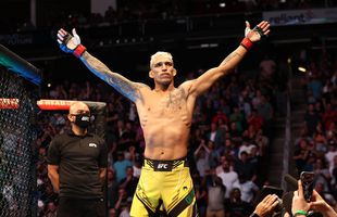 Povestea lui Charles Oliveira, noul campion al diviziei ușoare din UFC » Internat 2 ani + 7 ani de infiltrații: „Medicii i-au spus mamei că nu voi mai putea merge niciodată”