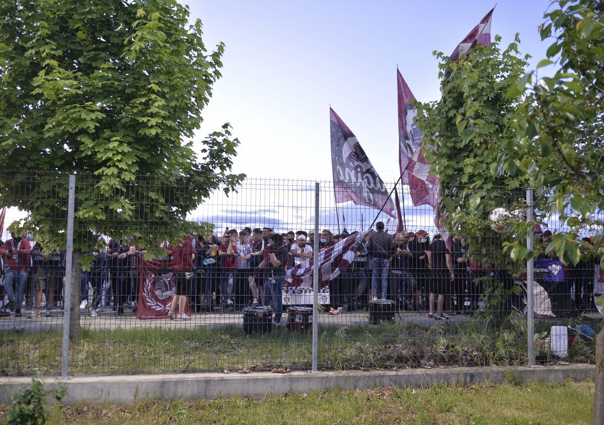 Adrian Mititelu Jr. salută promovarea rivalei Rapid: „E o seară frumoasă pentru fotbalul românesc” + De ce spune că „urmează două săptămâni de calvar”