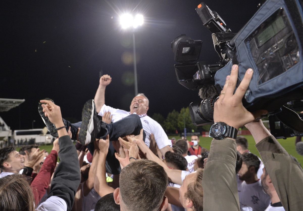 Ionuț Voicu, fotbalistul care a lăsat Liga 1 pentru atmosfera de la Rapid: „Mă retrag fericit și mândru!" + ce urmează în carieră