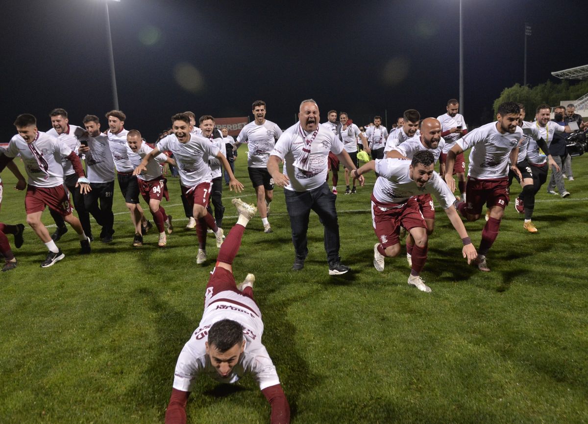 Răzvan Lucescu, mesaj spectaculos pentru George Copos după promovarea Rapidului: „Îl iubesc!”