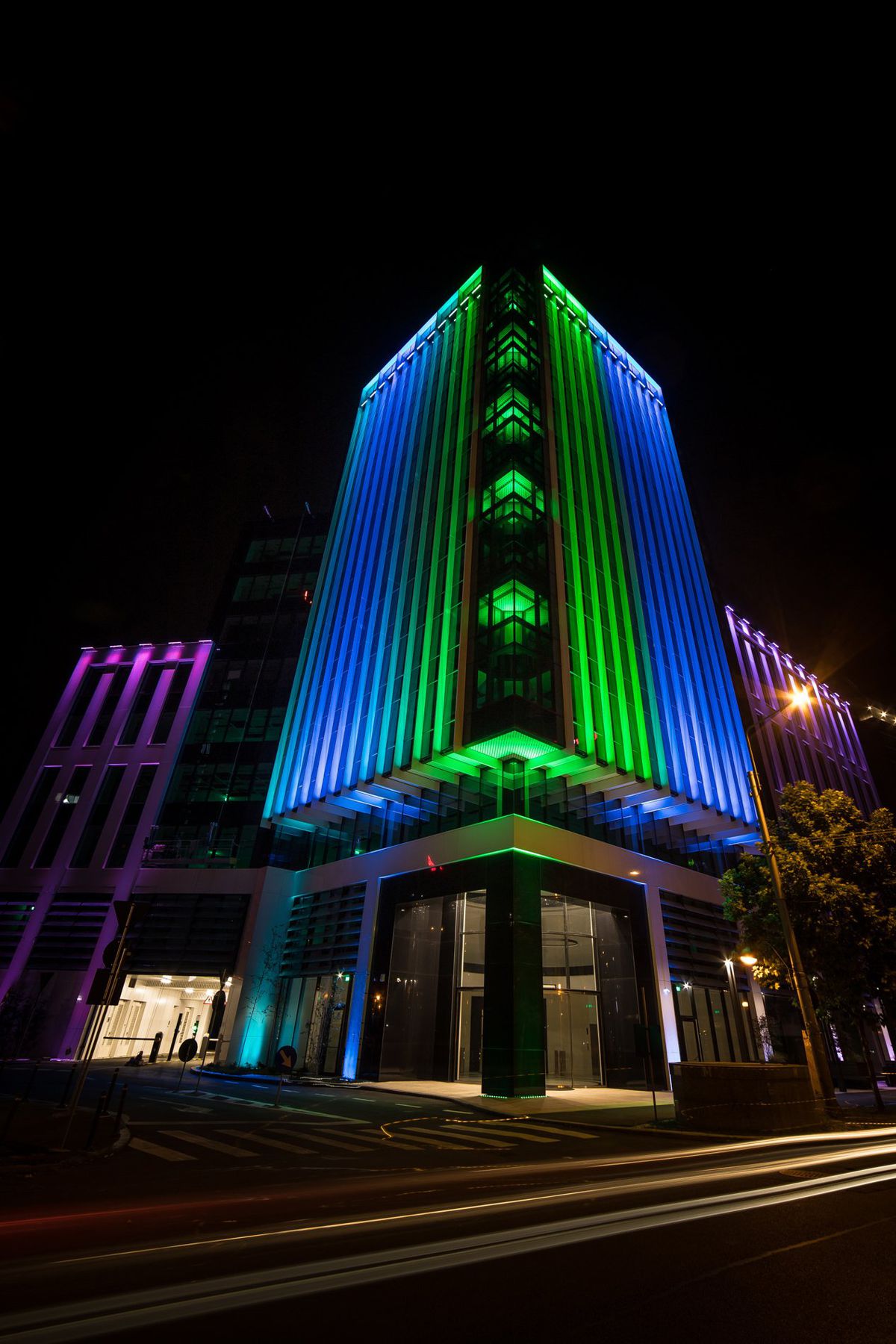 Tiriac Tower - București