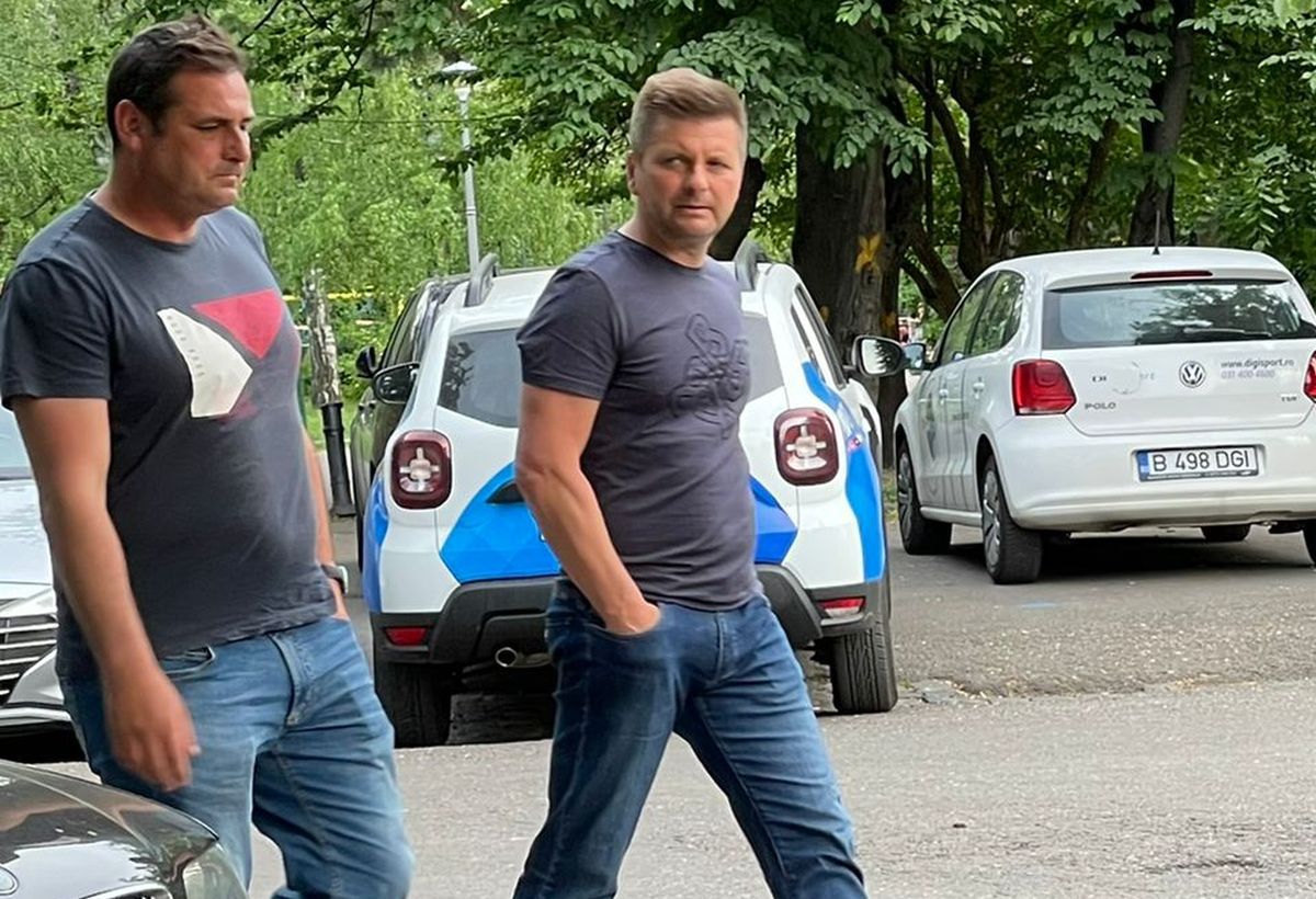 Dinamoviștii au ajuns în Herăstrău la dineul plătit de Nicu Badea, omul care le-a interzis folosirea siglei! » Apariție spectaculoasă a lui Torje