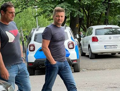 FOTO. Dinamoviștii au ajuns în Herăstrău la dineul plătit de Nicu Badea, omul care le-a interzis folosirea siglei! » Apariție spectaculoasă a lui Torje