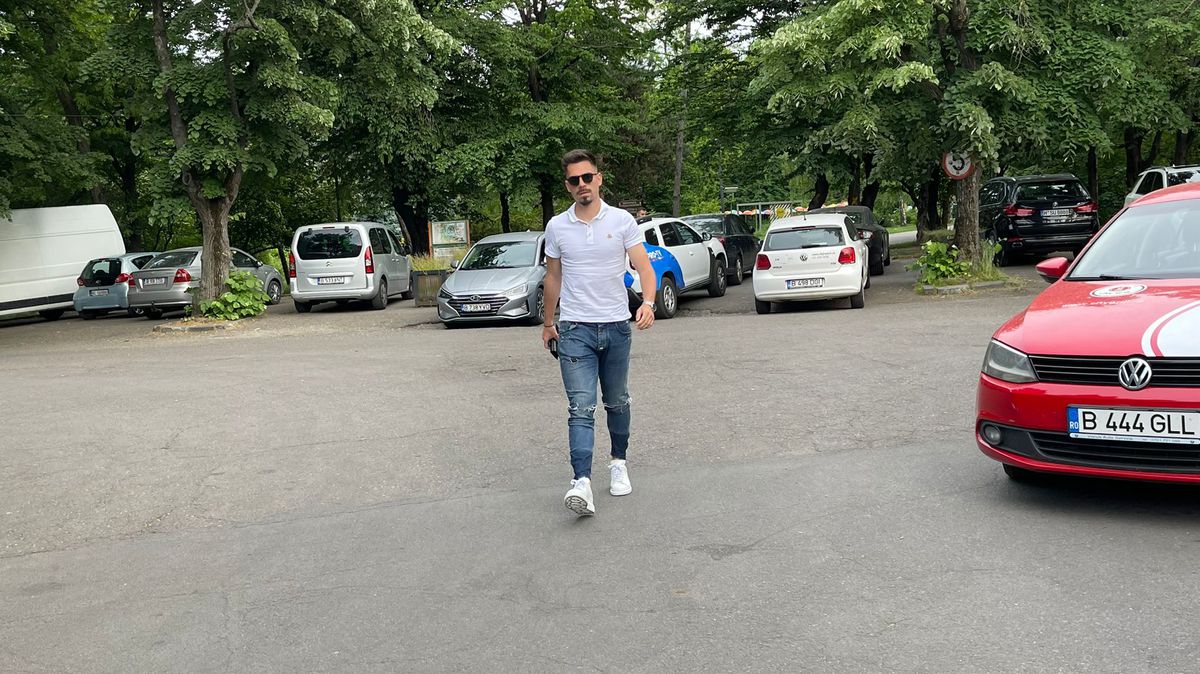 Fotbaliștii lui Dinamo, la dineul organizat de Nicolae Badea, 17 iunie / FOTO: Vlad Nedelea